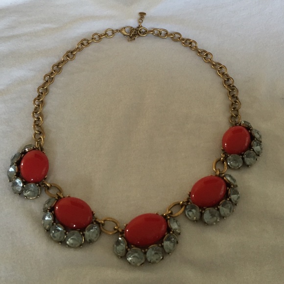 Stella & Dot Mae necklace