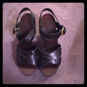 Ash leather black wedges