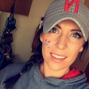 Meet your Posher, Katelyn