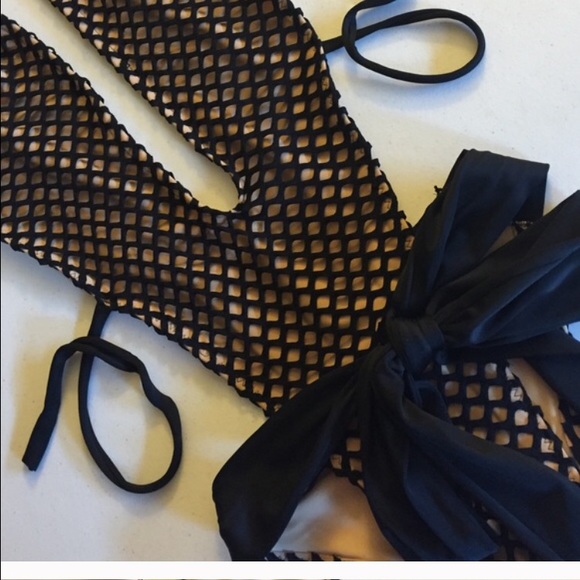 Handmade one piece Bathingsuit - Picture 2 of 4