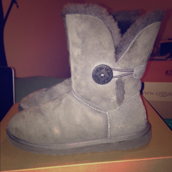 Grey Bailey Button Women's Uggs