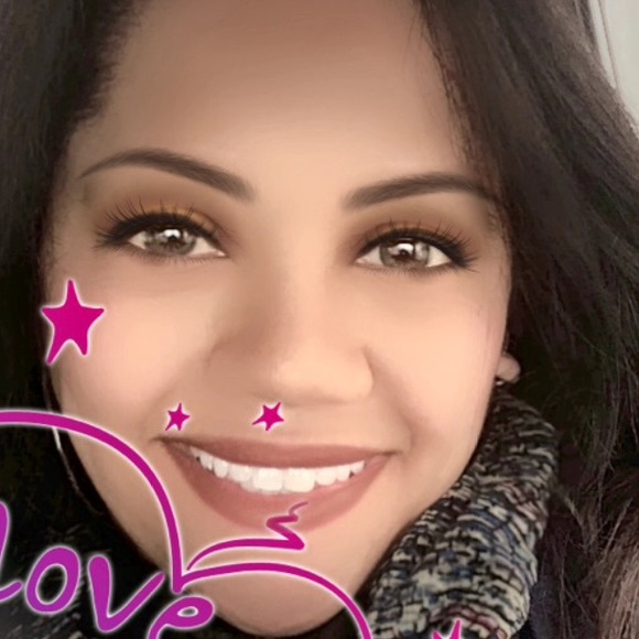 Meet your Posher, Elba - Picture 1 of 1