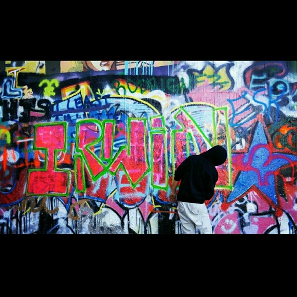 Meet your Posher, Ben - Picture 6 of 8