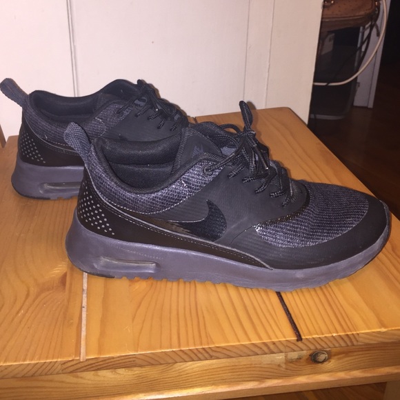 Nike Air Max Thea All Black