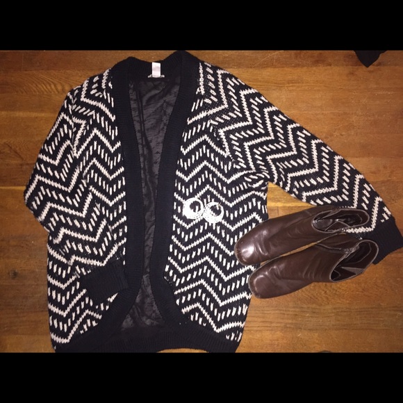 Forever 21 Sweaters - SOLD