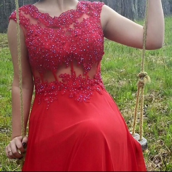Tony Bowls size 6