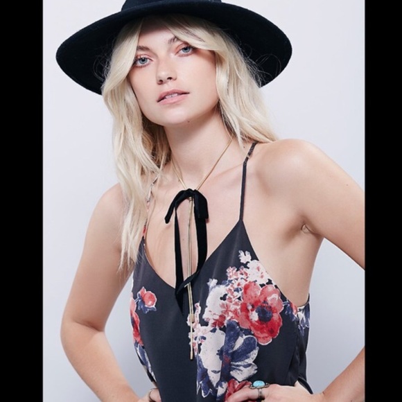 💜bundled Free People floral slip dress - Picture 3 of 3
