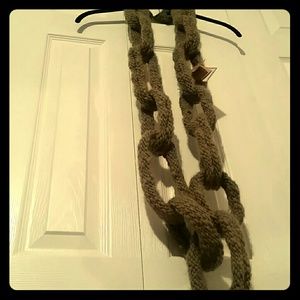 Looping Scarf NWT