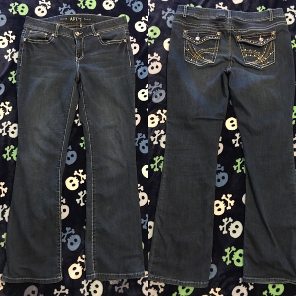 Apt 9 bootcut size 14 jeans
