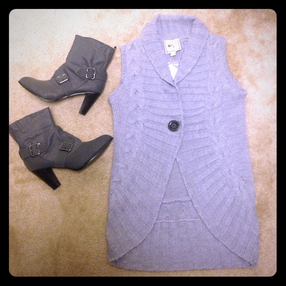 Brand new gray sweater vest - Picture 1 of 3