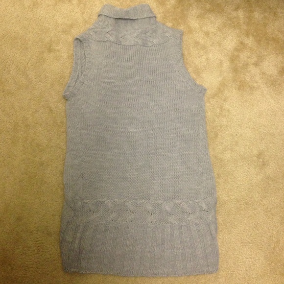 Brand new gray sweater vest - Picture 3 of 3