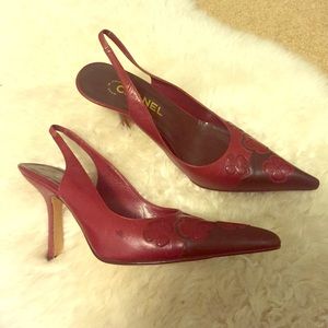 Authentic CHANEL Burgundy/Black Flower Slingbacks