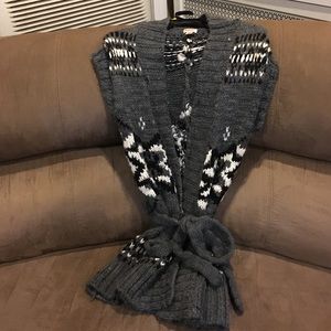 Women's sleeveless sweater