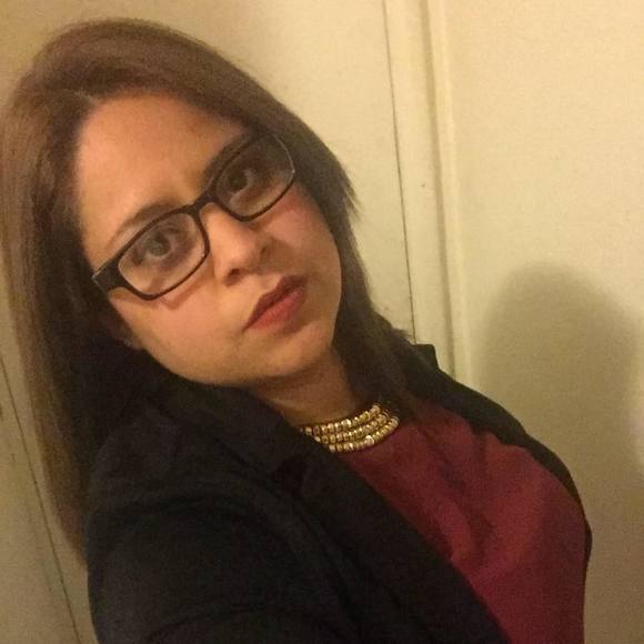 Meet your Posher, Nathaly - Picture 1 of 1