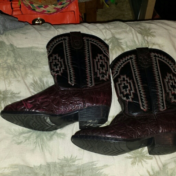 Black and red cowgirl boots