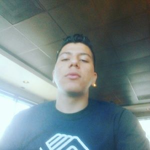 Meet your Posher, Giovanni