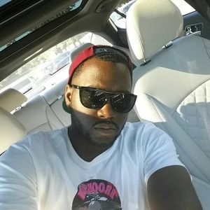 Meet your Posher, Phillip