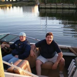 Meet your Posher, Bob