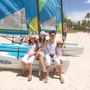 Meet your Posher, Cuong