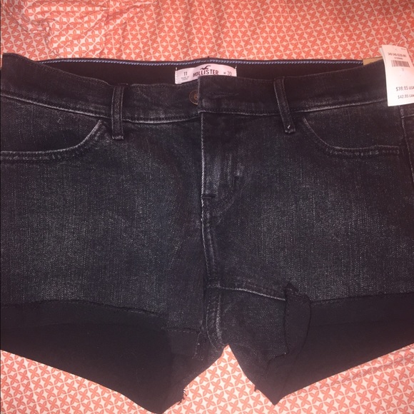 Brand new hollister black shorts never worn