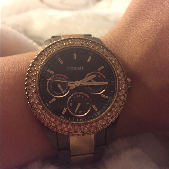 Women's Fossil Rose Gold & Brown Watch - Picture 2 of 3