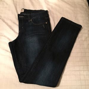 NWOT - lei brand skinny jeans. Never worn!!