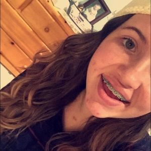 Meet your Posher, Melanie