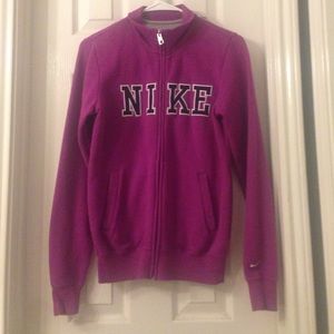 Nike sweatshirt. Like new. Nike