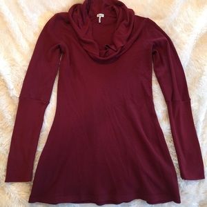 Maroon splendid top