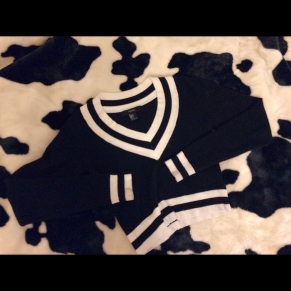 School Girl Deep V Sweater - Picture 2 of 4