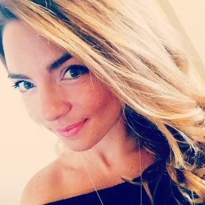 Meet your Posher, Alison