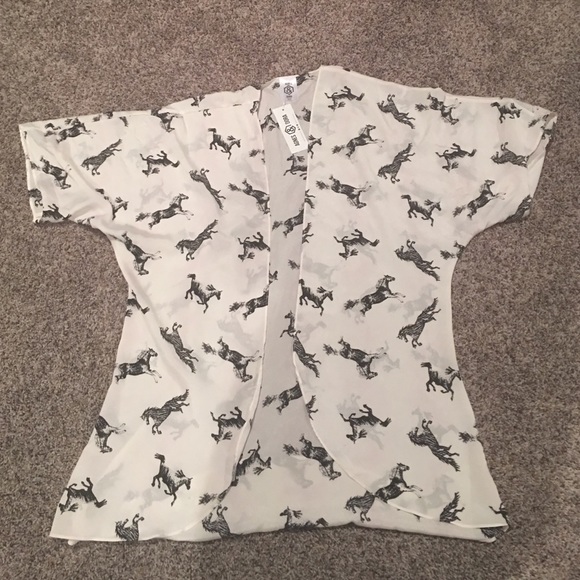 Agnes and Dora Kimono