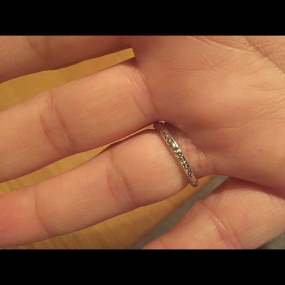 Ring - Picture 2 of 3