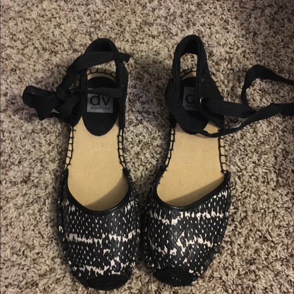 DV Zennah Espadrille