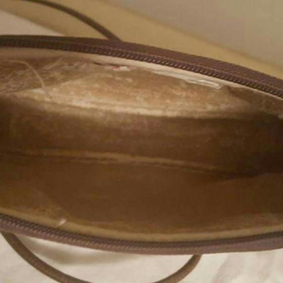 🚫Sold Authentic Gucci Web Monogram Crossbody - Picture 3 of 4