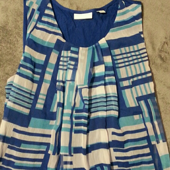 ** Sold**New York &CO top Medium - Picture 2 of 3