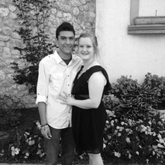 Meet your Posher, Fernando - Picture 1 of 1