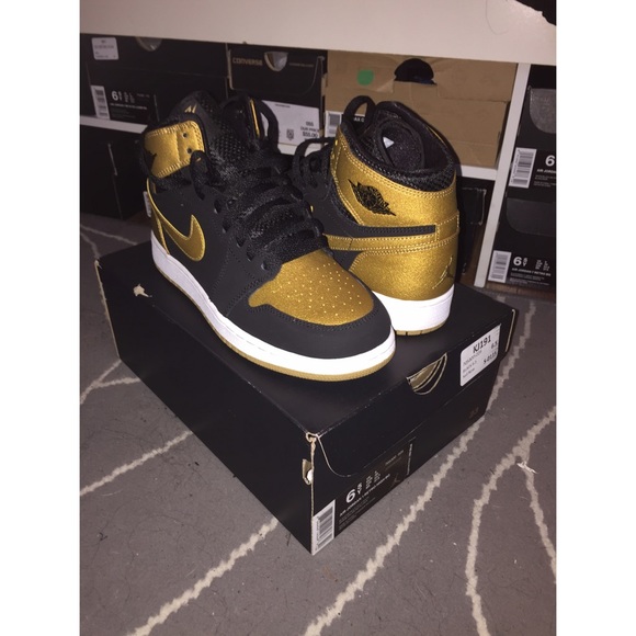 Jordan Shoes - Jordan Melo 1