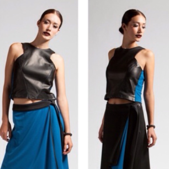 *Last one* ✨LIA LARREA blue/black leather Logen top - Picture 3 of 3