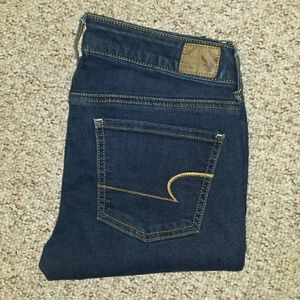 American Eagle Jeans (jegging) dark Blue. Woman
