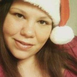 Meet your Posher, Raquel