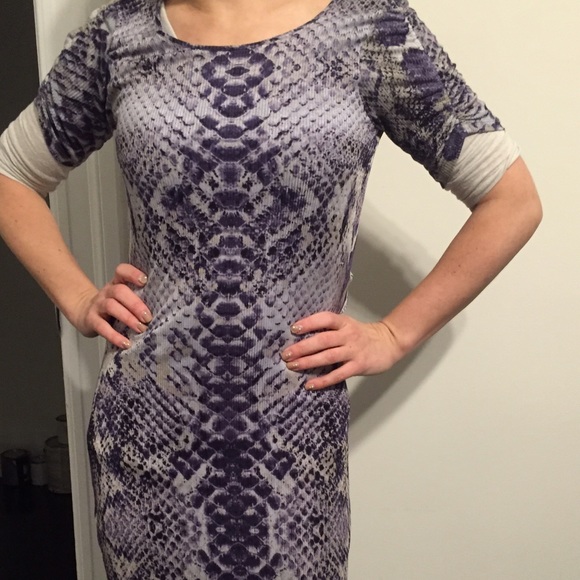 Andrew Marc dress, 100% silk - Picture 1 of 3