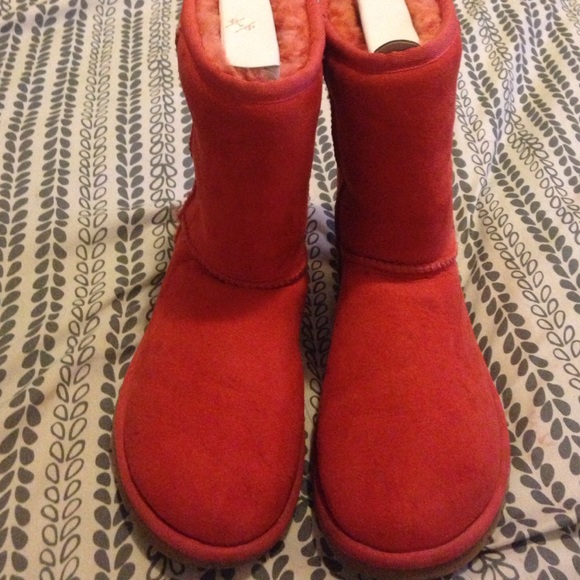 Reddish Orange Uggs