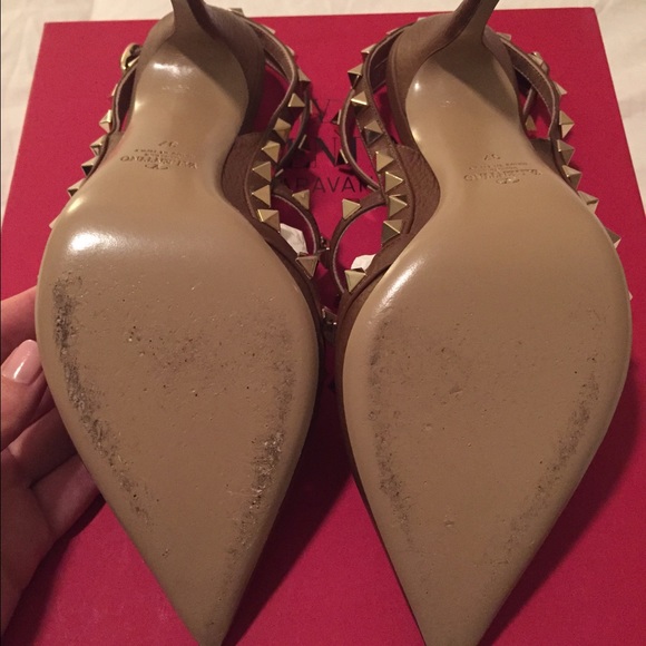 *SOLD* Valentino Rockstud Heels - Picture 3 of 4