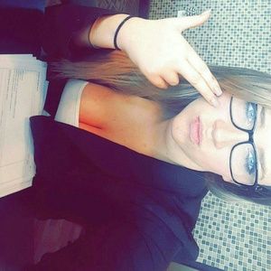 Meet your Posher, Mikaela