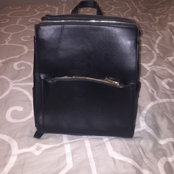 Forever 21 Handbags - Black backpack