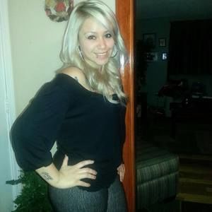 Meet your Posher, Yesenia