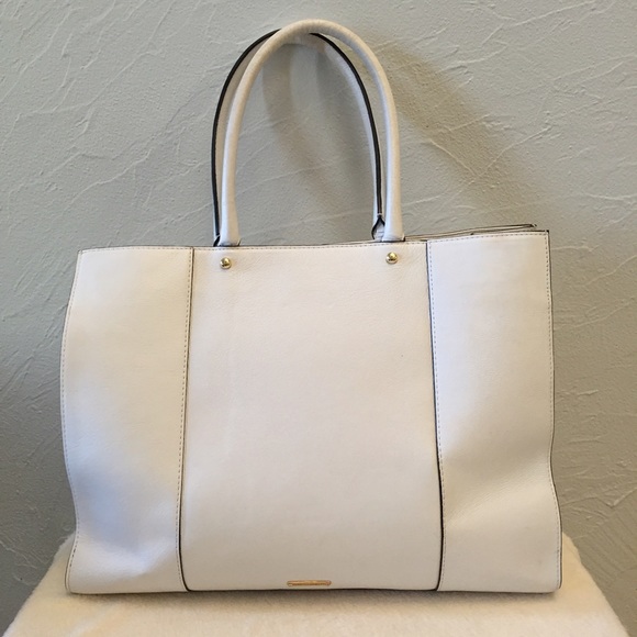 ‼️SOLD‼️Like new Rebecca minkoff "MAB" tote large - Picture 2 of 4