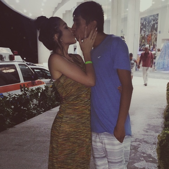 Meet your Posher, Aleecia - Picture 3 of 4