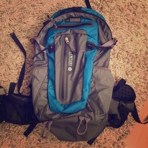 Hiking Pack! REI Women's Venturi 30 backpack